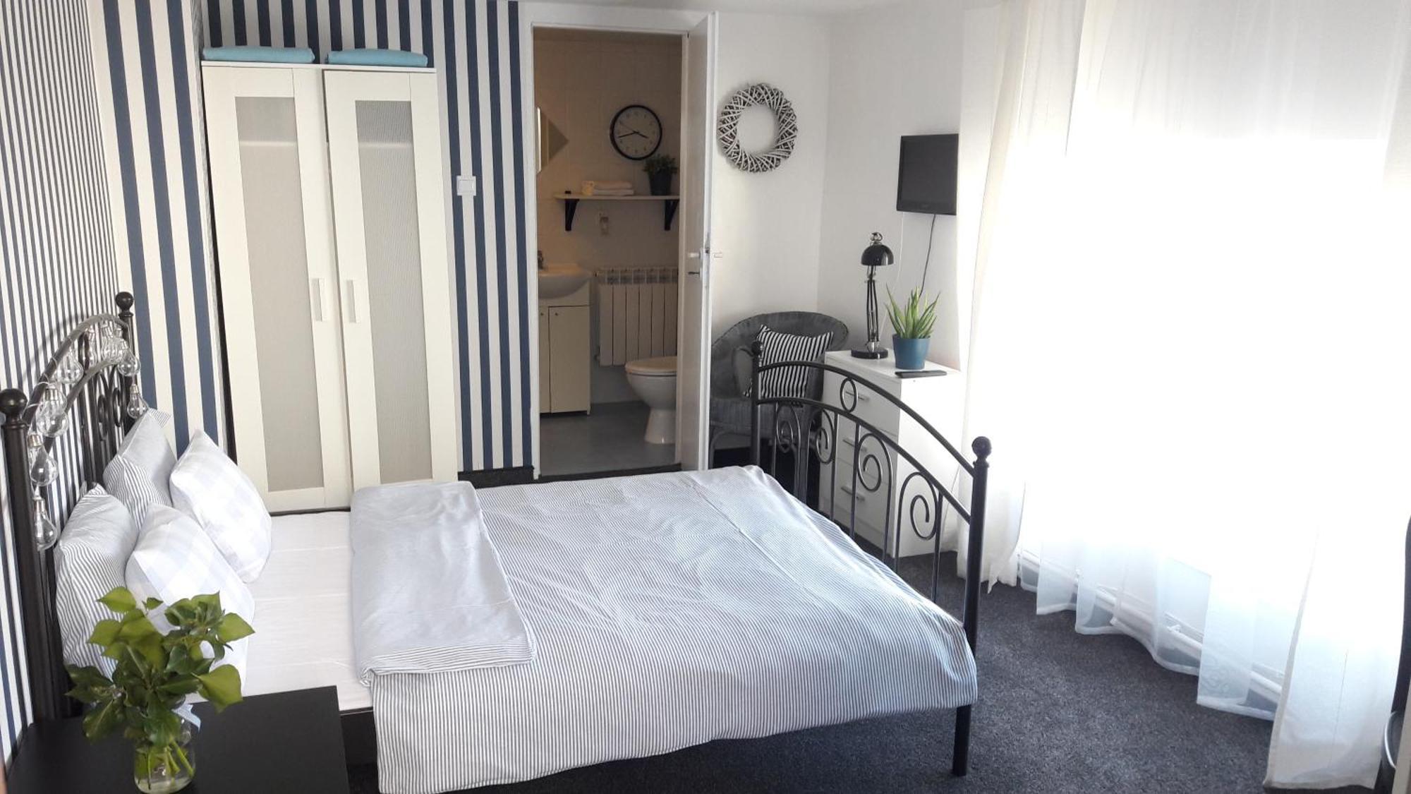 Babie Lato B&B Uniejow Exterior foto