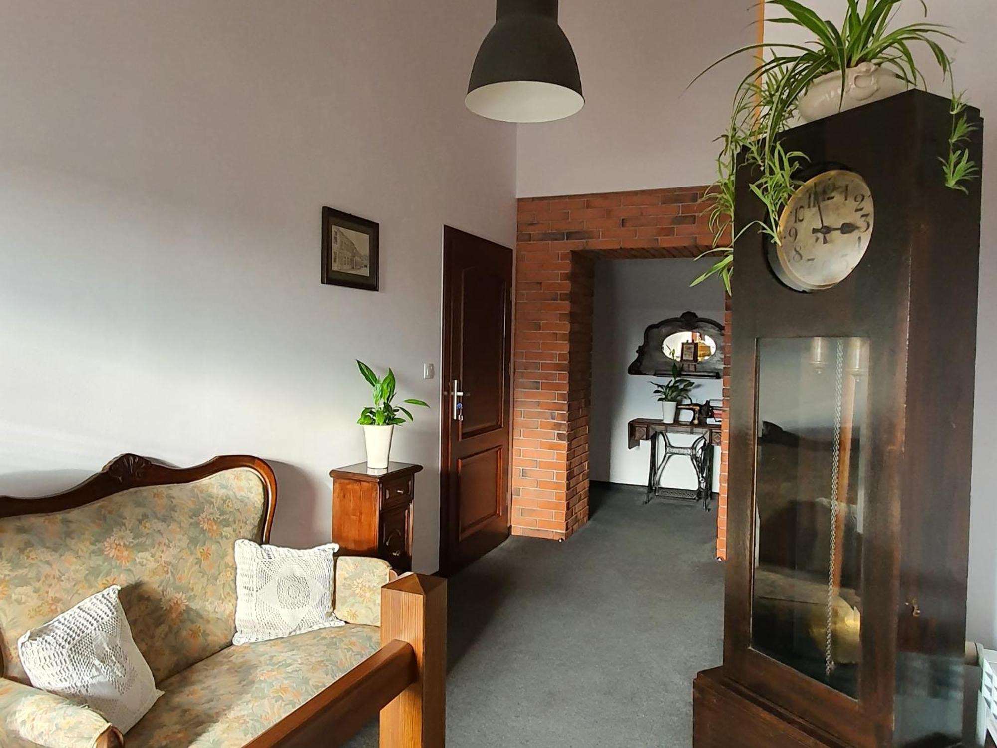 Babie Lato B&B Uniejow Exterior foto